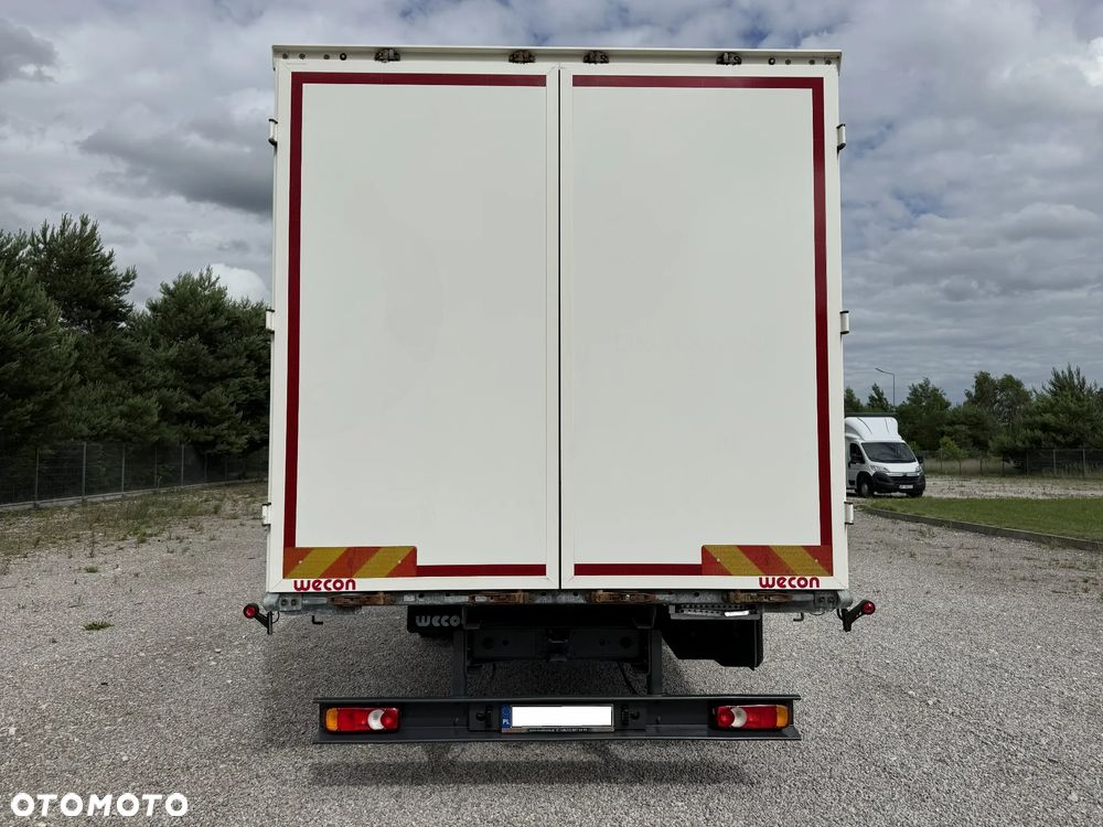 Volvo FL - 8