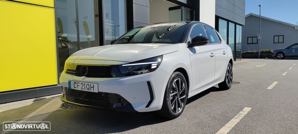 Opel Corsa 1.2 T GS - 1