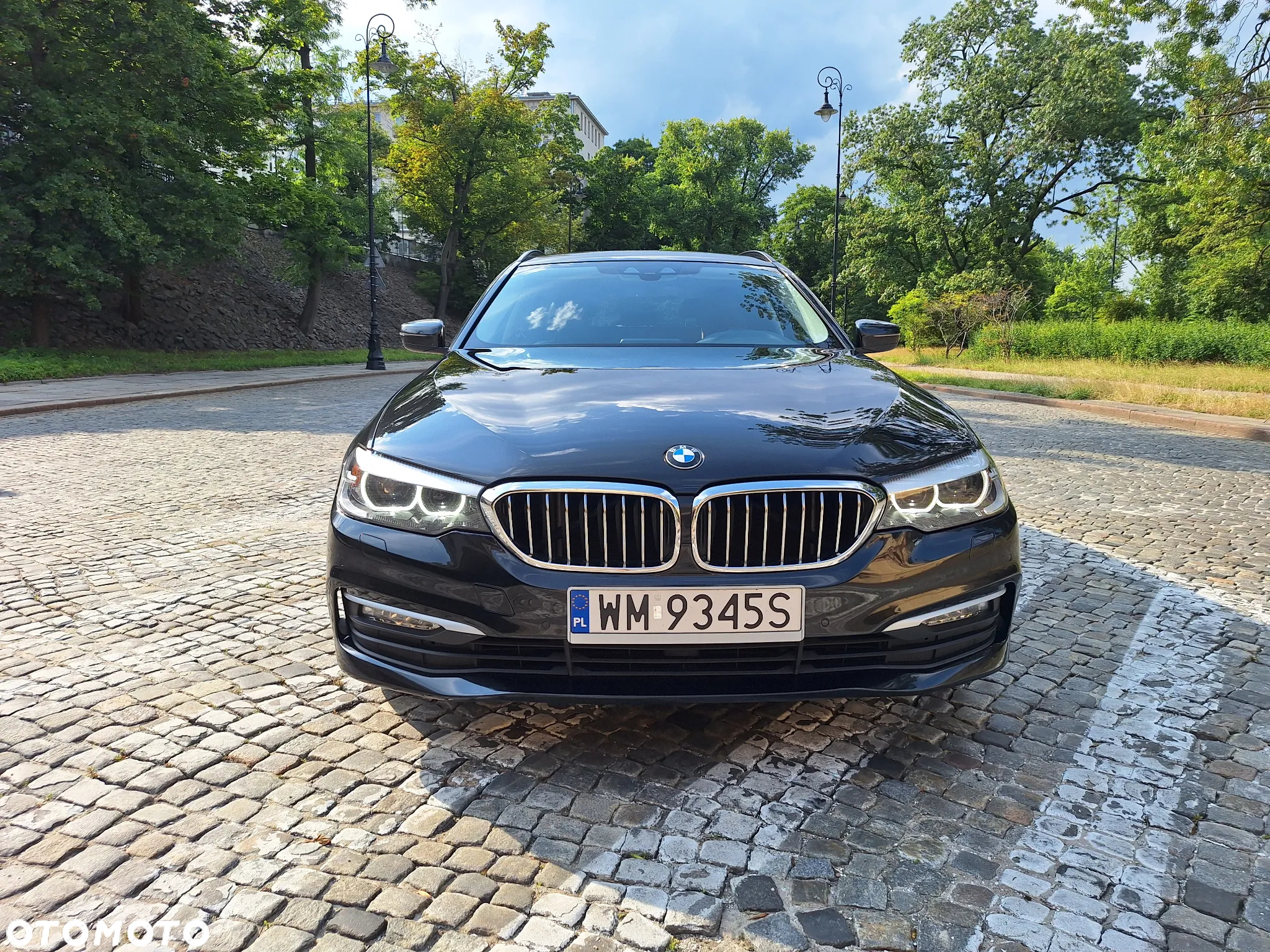 BMW Seria 5 520d Touring - 2
