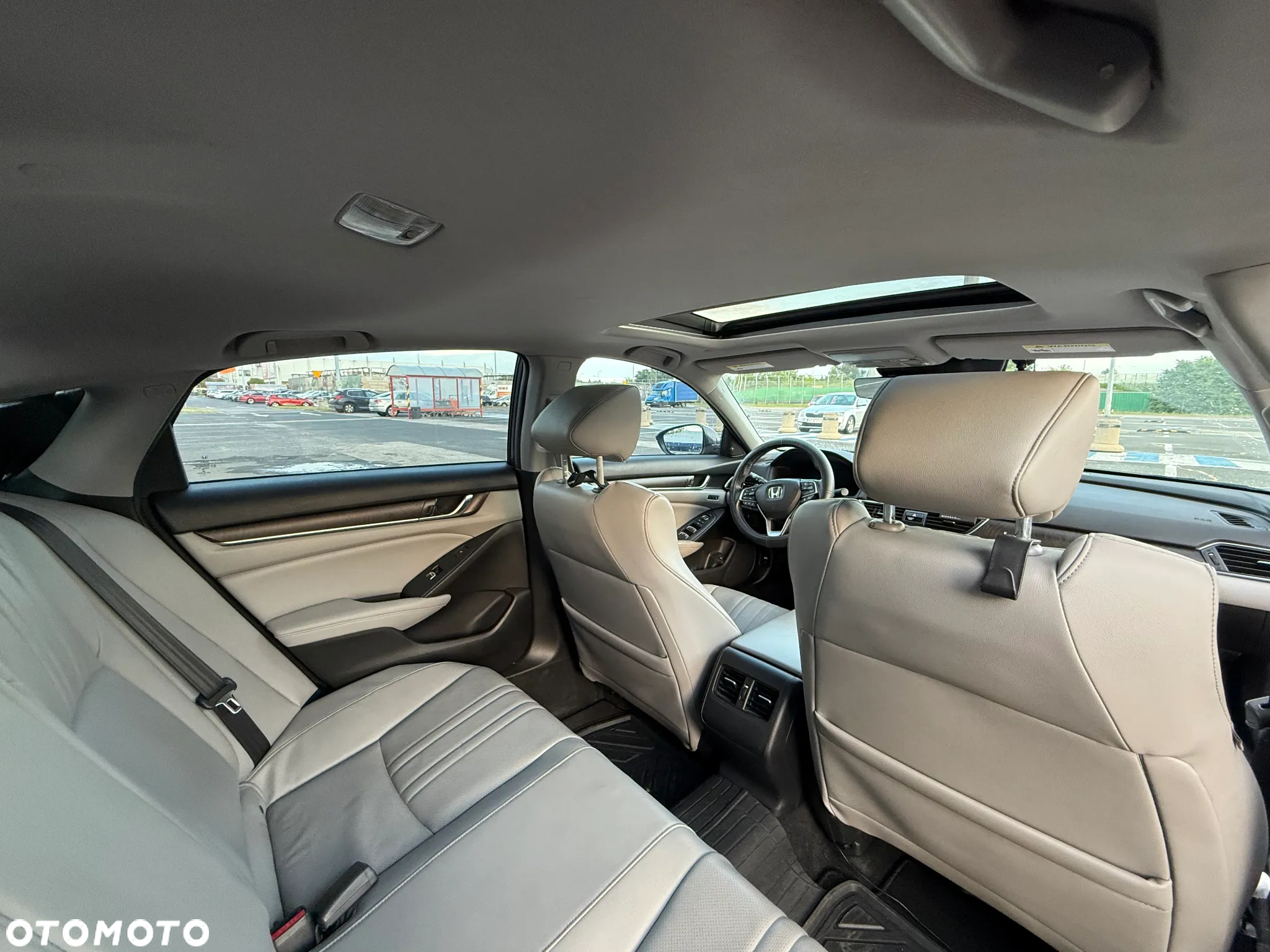 Honda Accord - 11