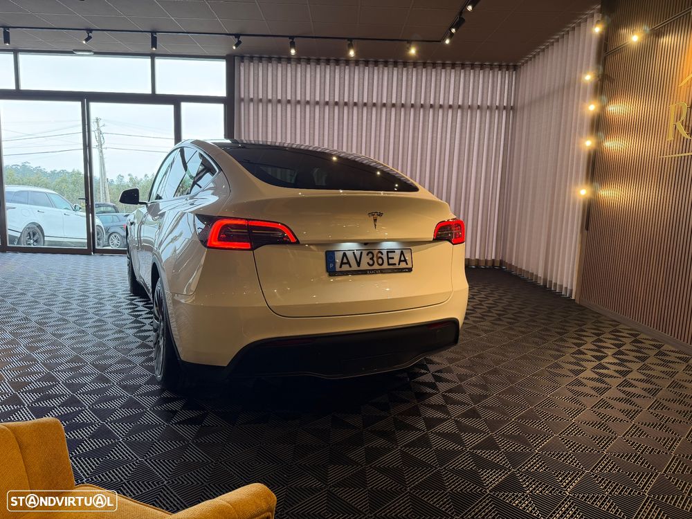 Tesla Model Y Tração Traseira - 5