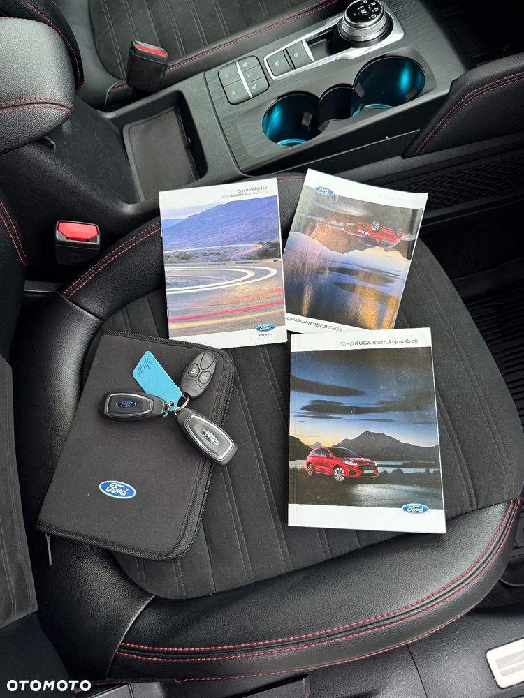 Ford Kuga 2.0 EcoBlue 4x4 ST-LINE X - 39