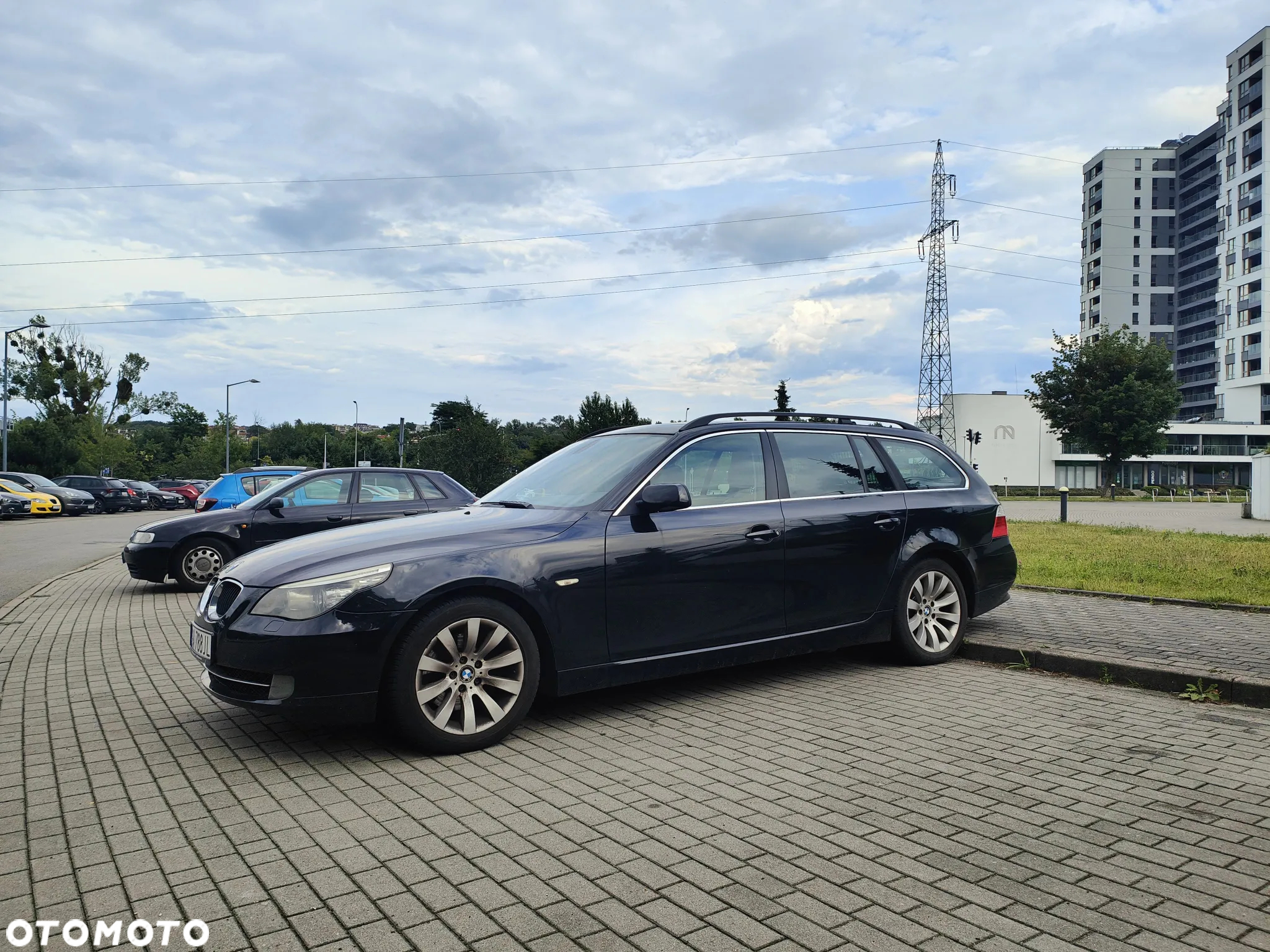 BMW Seria 5 520d Touring - 2