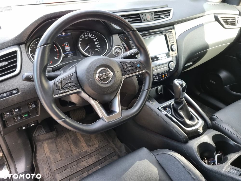 Nissan Qashqai 1.7 dCi Xtronic ALL-MODE 4x4i TEKNA+ - 15