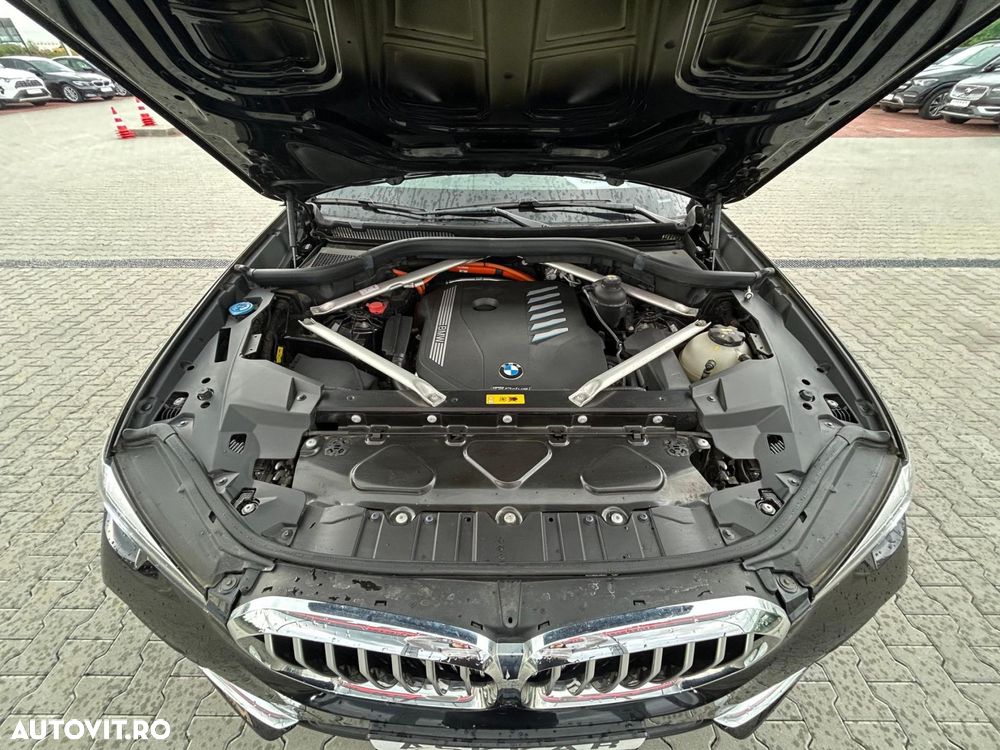 BMW X5 xDrive45e - 35
