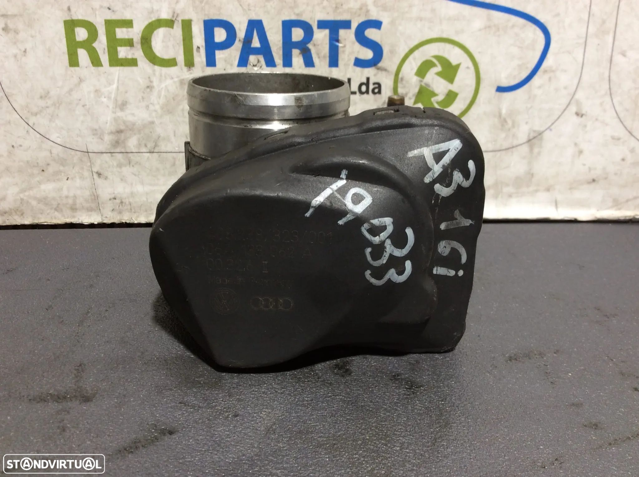 Borboleta da admissão Audi A3 1.6 i - 1