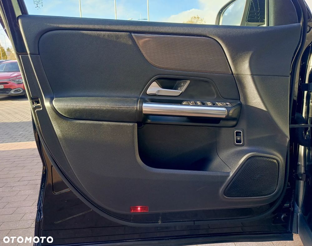 Mercedes-Benz GLA 200 Style - 15