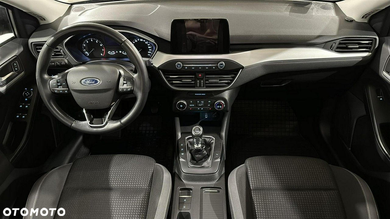 Ford Focus - 15