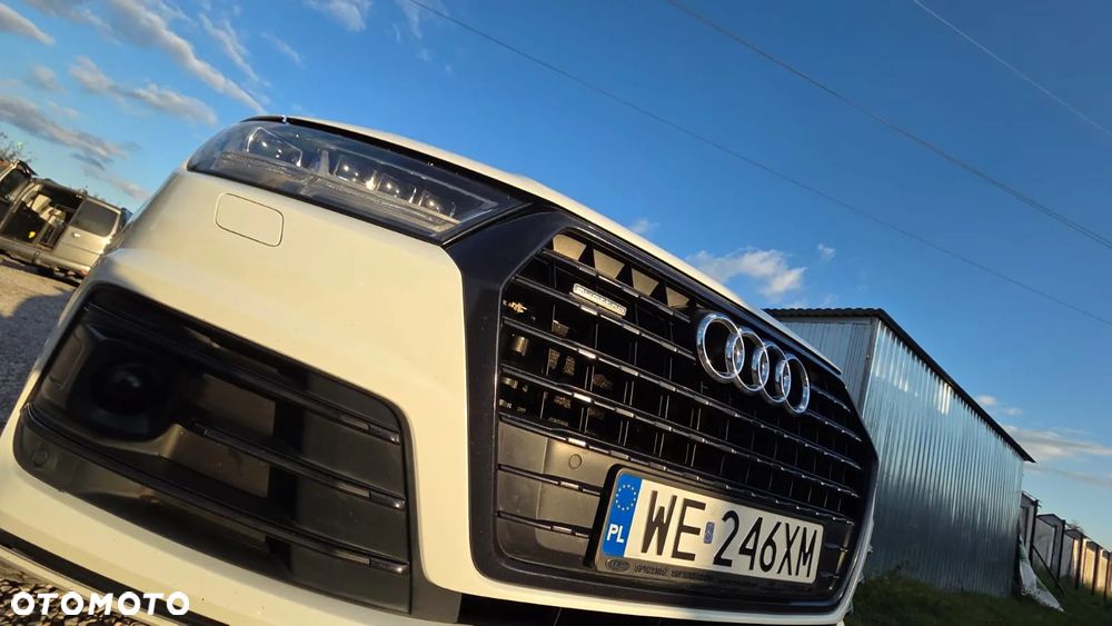 Audi Q7 - 6