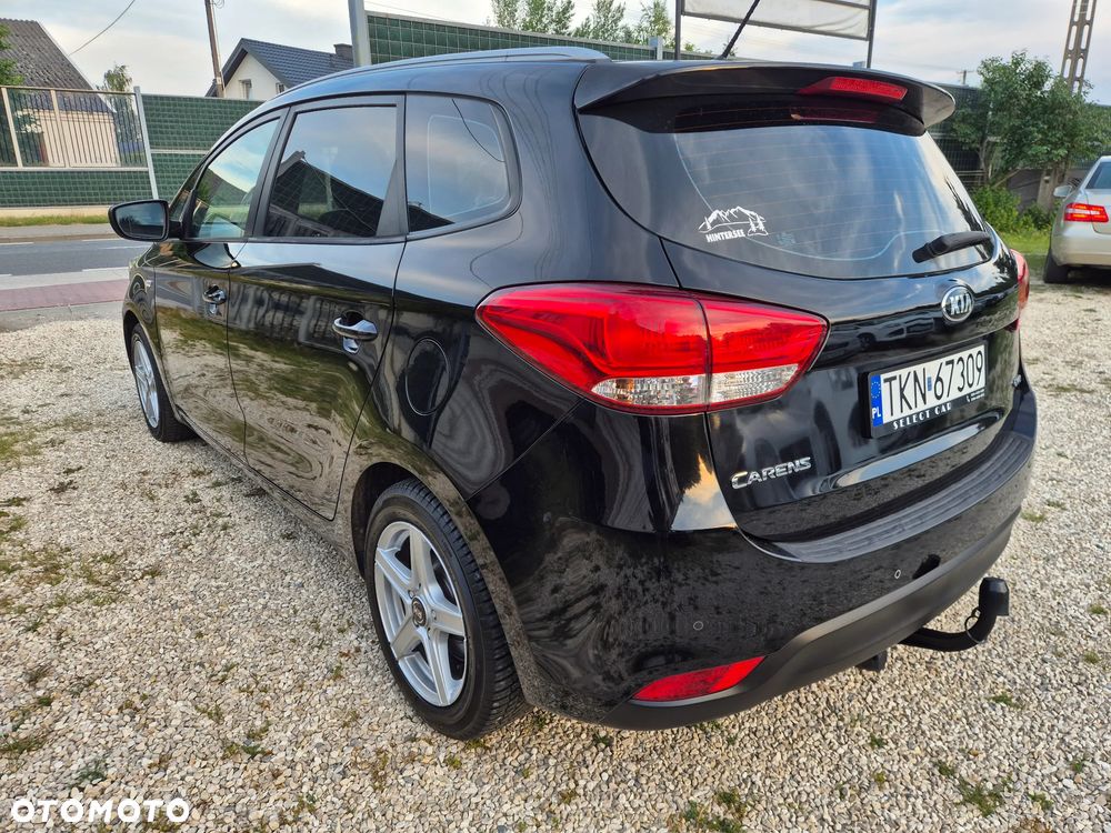 Kia Carens 1.7 CRDi 115 Dream-Team Edition - 3