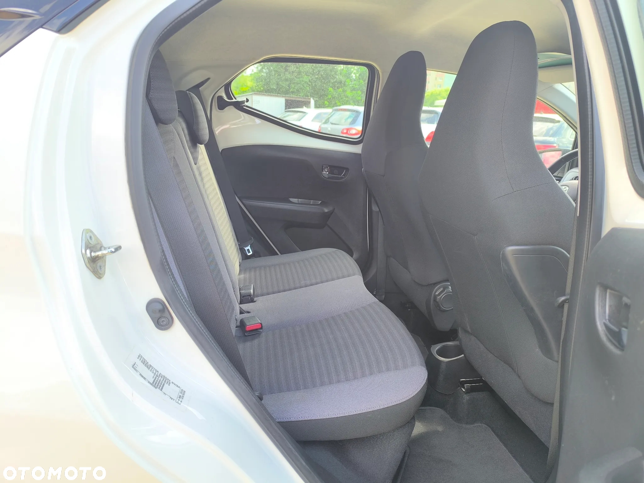 Toyota Aygo 1.0 VVT-i Black Edition - 15