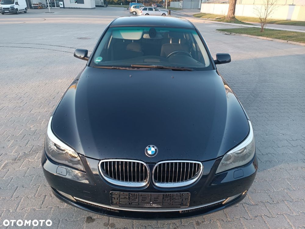 BMW Seria 5 530i - 8