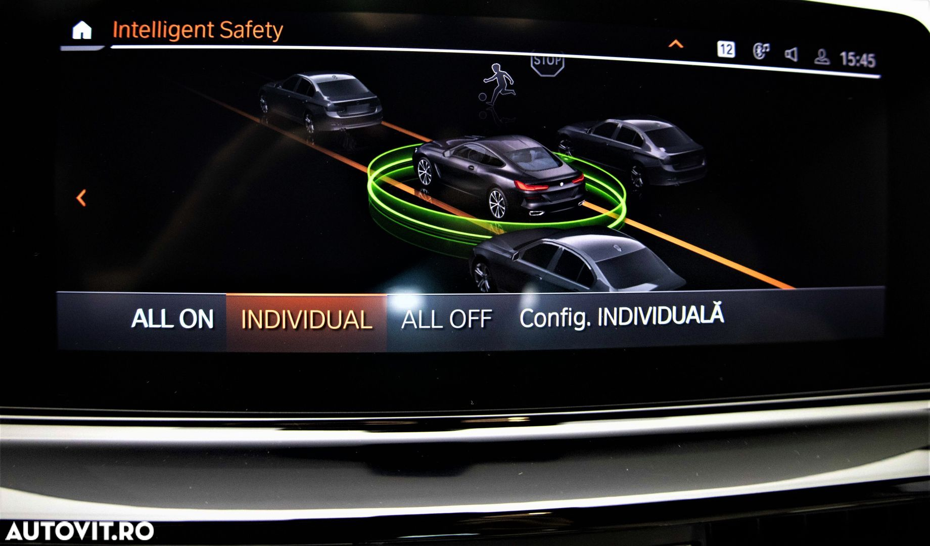BMW Seria 8 - 16