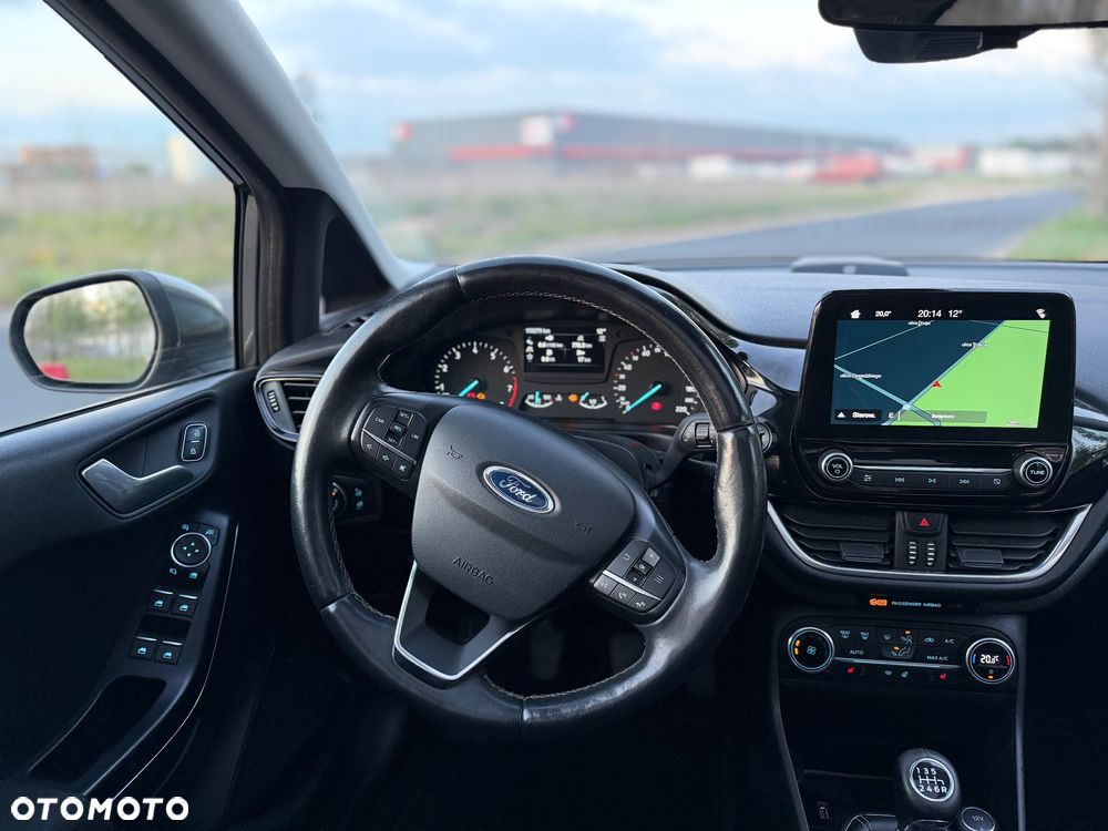Ford Fiesta 1.0 EcoBoost STart-Stop Titanium - 11