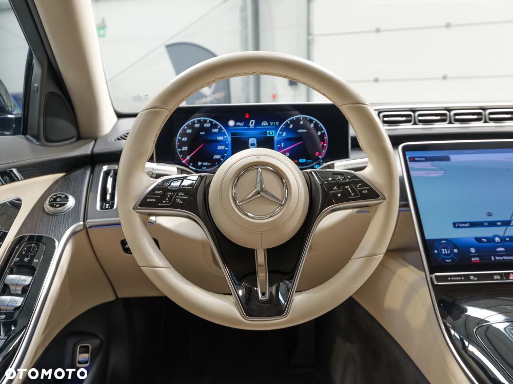 Mercedes-Benz Klasa S 500 4-Matic L 9G-TRONIC - 23