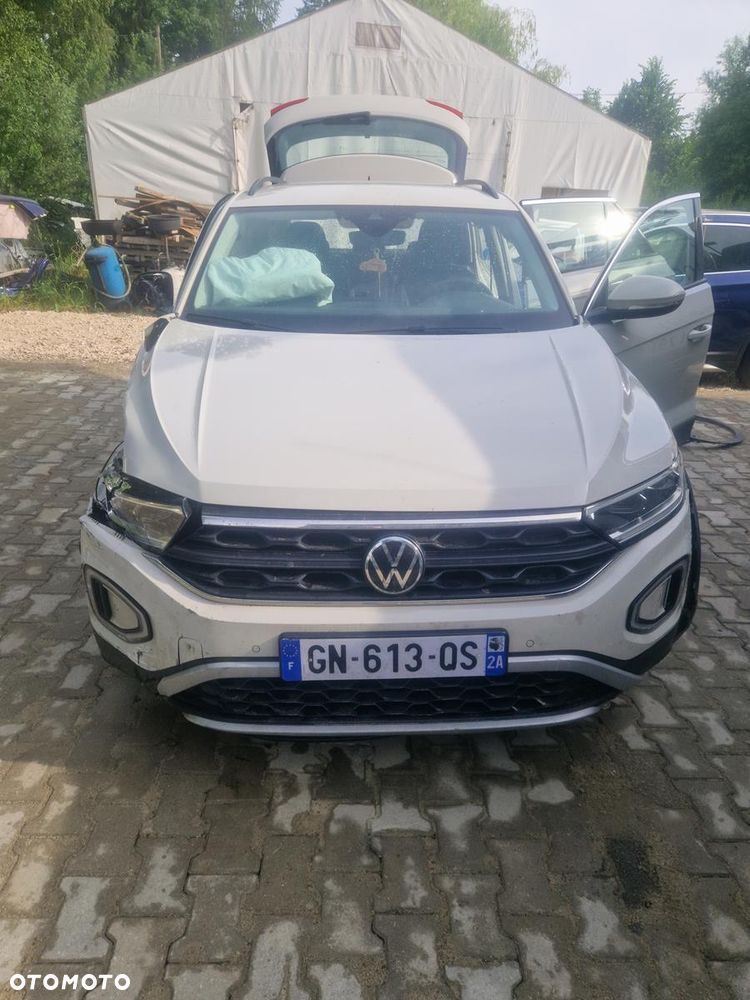 Volkswagen T-Roc 1.0 TSI OPF ACTIVE - 24