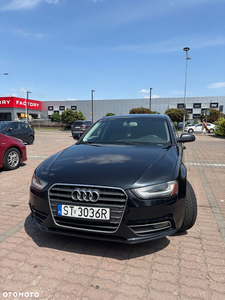Audi A4 Limousine - 3