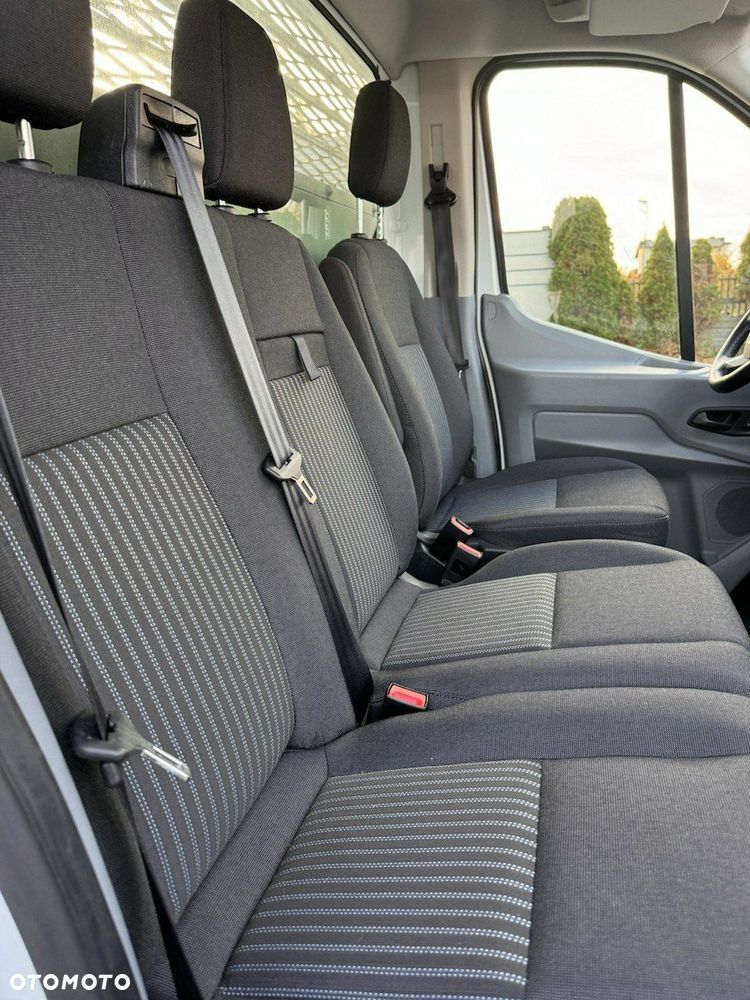 Ford Transit - 24