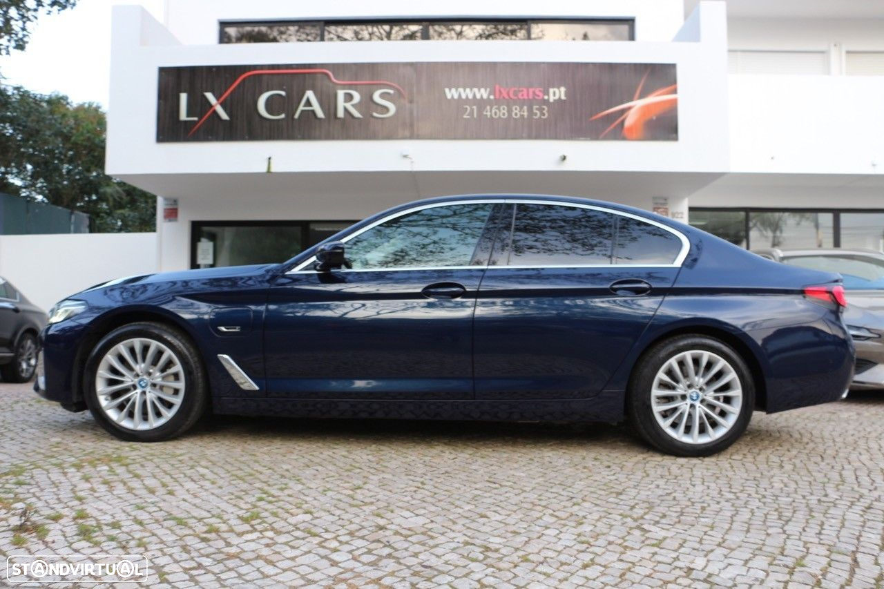 BMW 530 e Line Luxury - 4