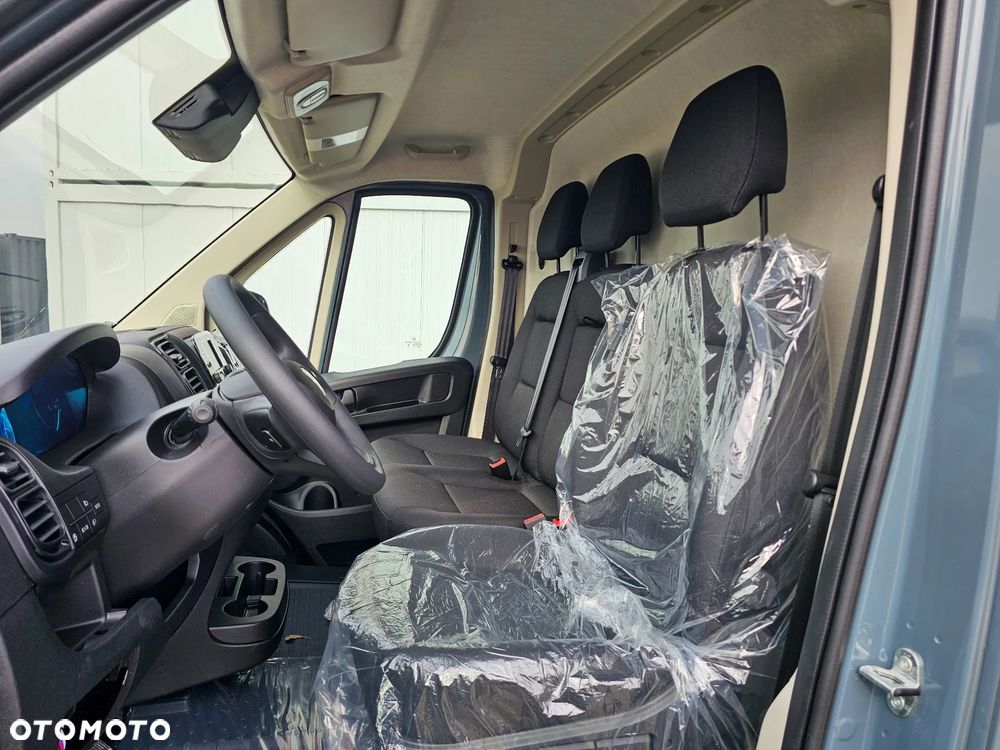 Opel Movano - 13