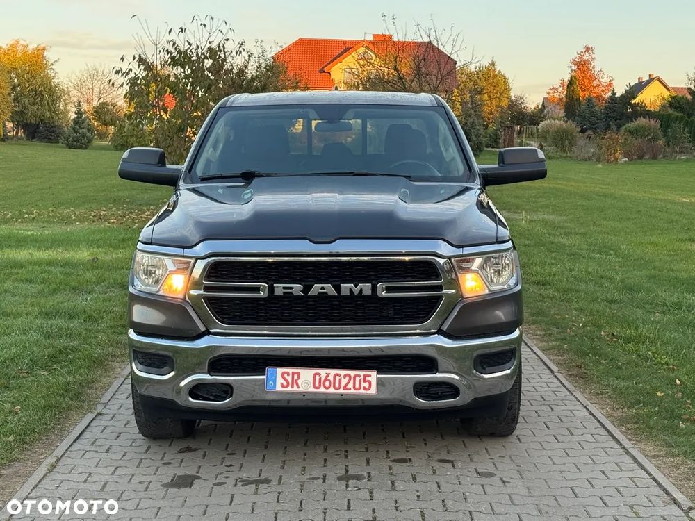 Dodge RAM - 4