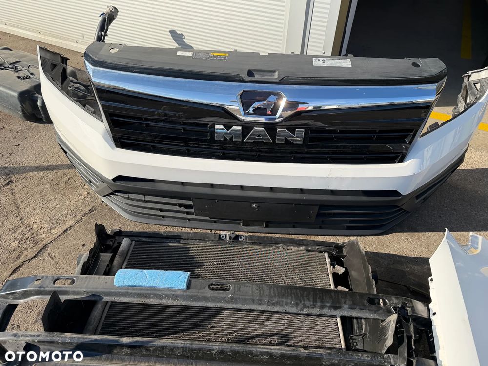 Crafter II MAN TGE 17-22r przód kompletny - 11