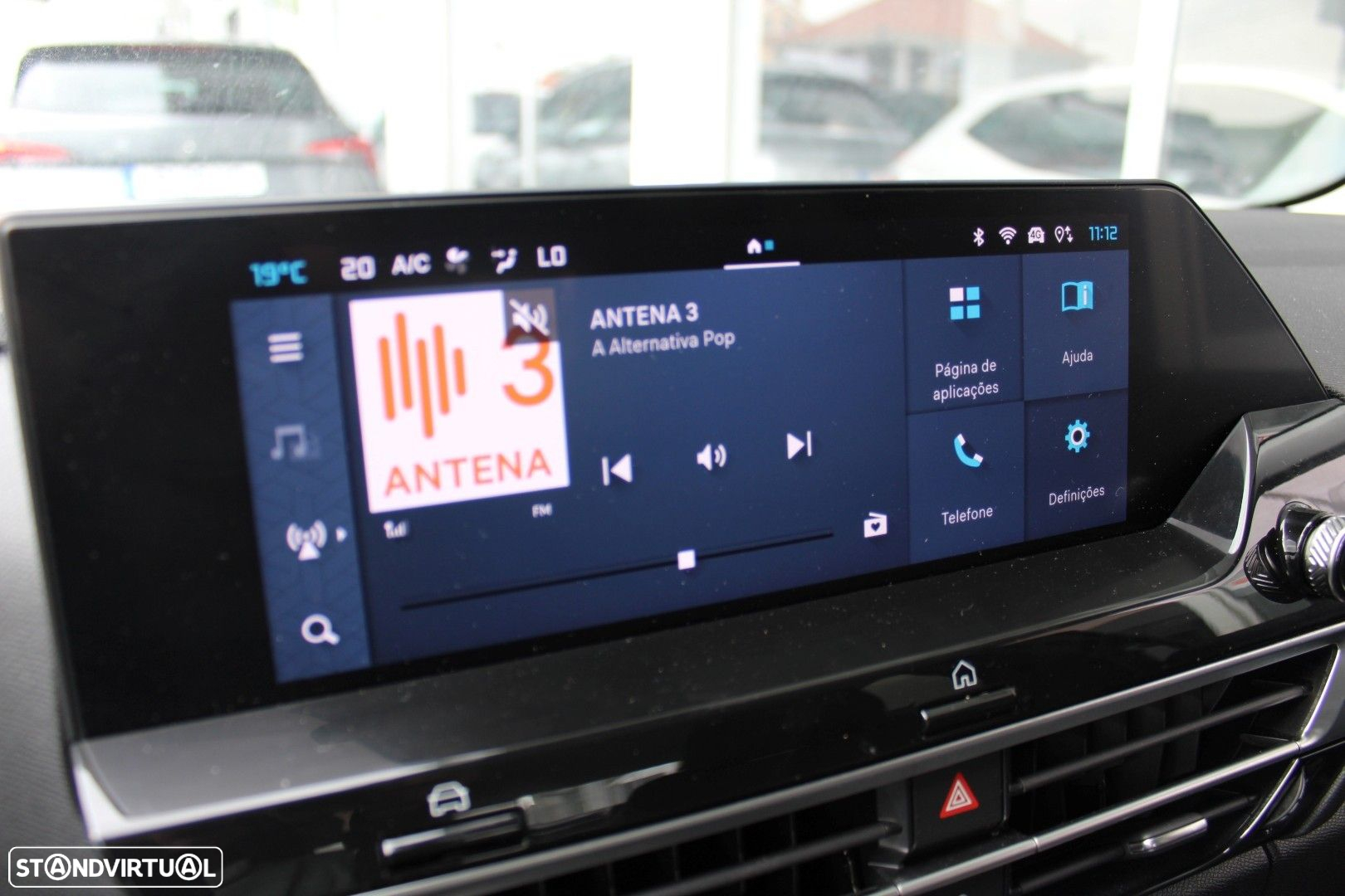 Citroën C4 X 1.2 PureTech Plus EAT8 - 17