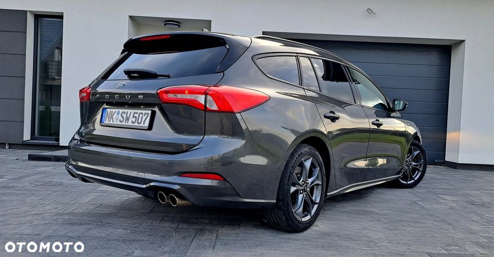 Ford Focus 1.5 EcoBlue STart-Stopp-System ST-LINE - 5