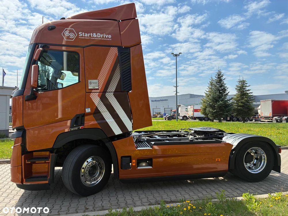 Renault T480 Sleeper Cab  DEMO - 7