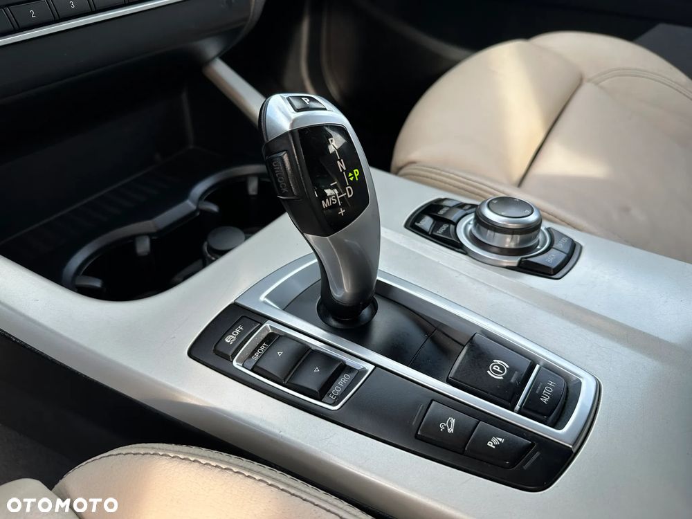 BMW X3 xDrive20d - 19