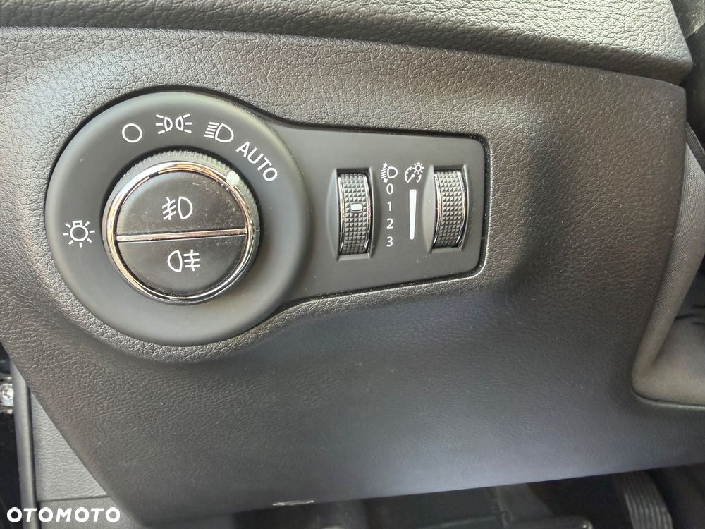 Jeep Compass ver-1-5-t4-mhev-limited-fwd-s-s-dct - 20