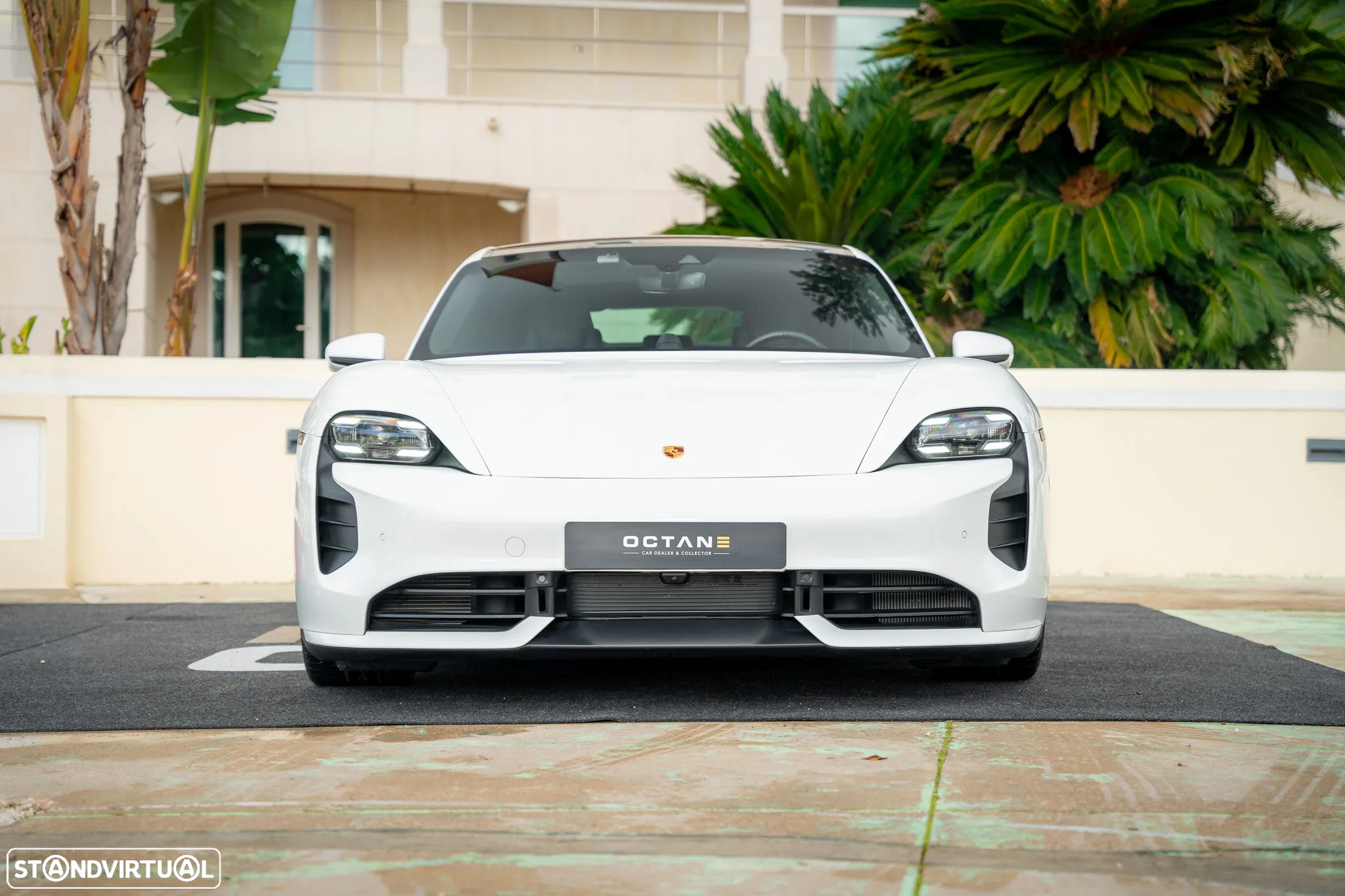 Porsche Taycan Turbo - 3