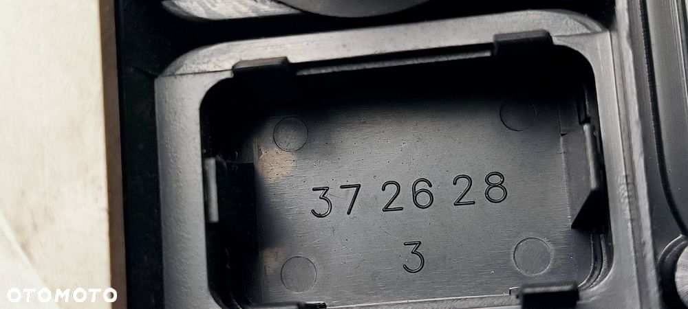 PRZYCISK SCANIA R 124 1110904 - 6