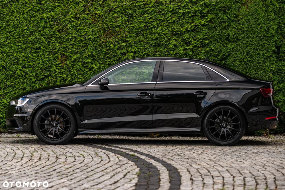 Audi A3 Sportback - 15