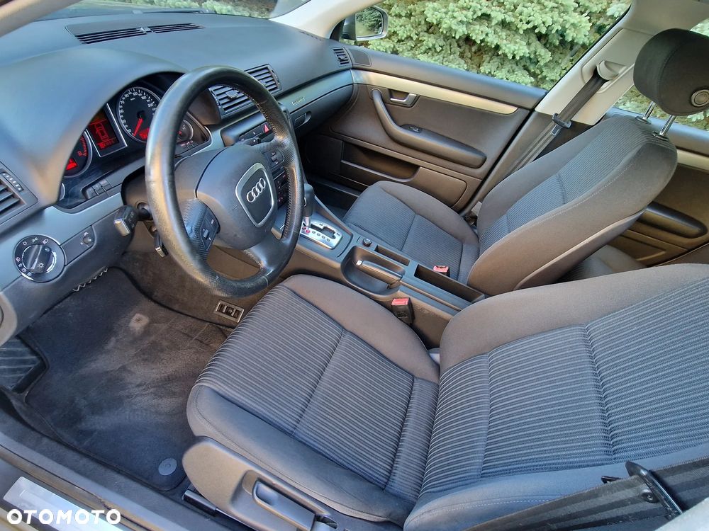 Audi A4 Avant 3.2 FSI quattro tiptronic - 18