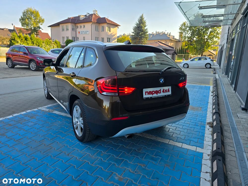 BMW X1 xDrive20d - 27