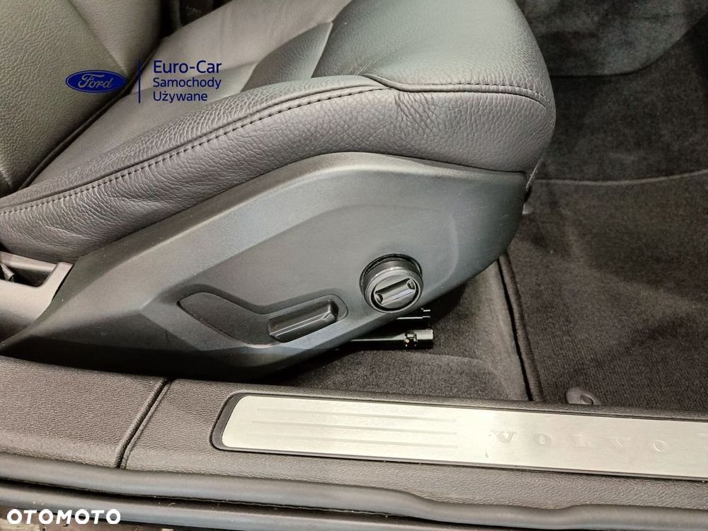 Volvo V60 B4 D Geartronic Momentum Pro - 29