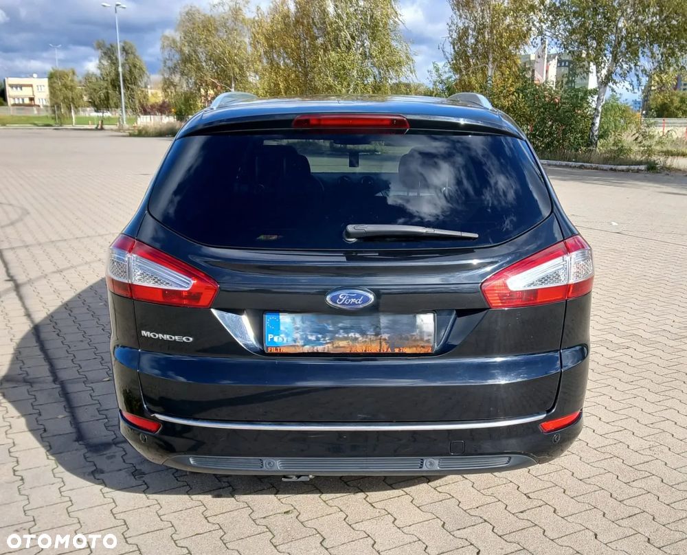 Ford Mondeo 2.0 TDCI Ambiente - 4