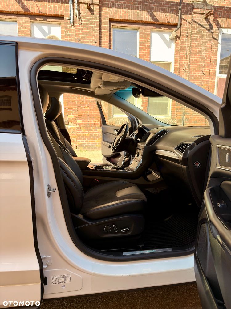 Ford Edge 2.0 TDCi Bi-Turbo 4x4 ST-LINE - 24