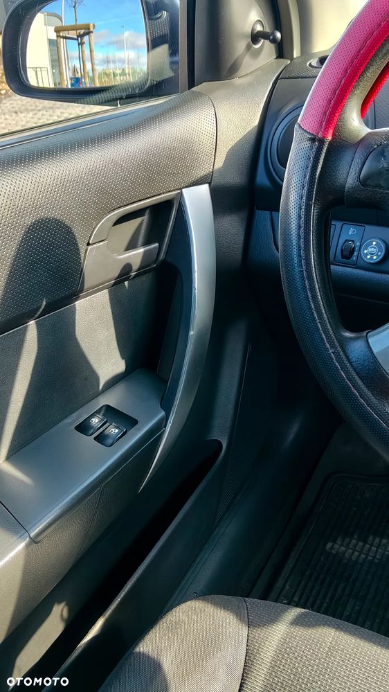 Chevrolet Aveo 1.2 16V Base / Classic - 13