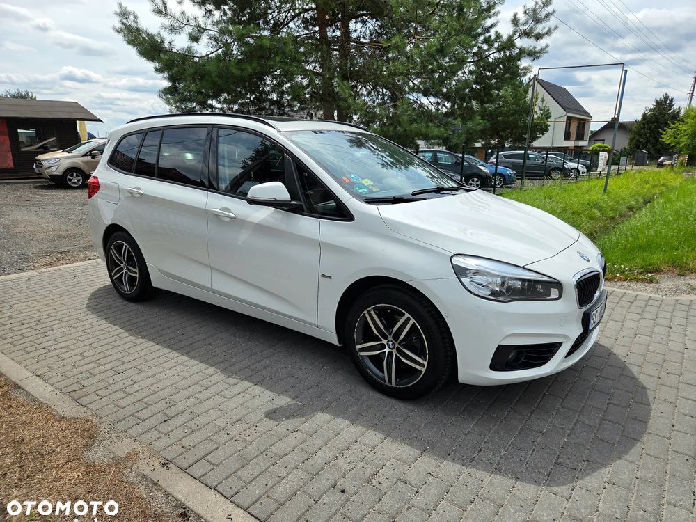 BMW Seria 2 218d Sport-Aut Sport Line - 2