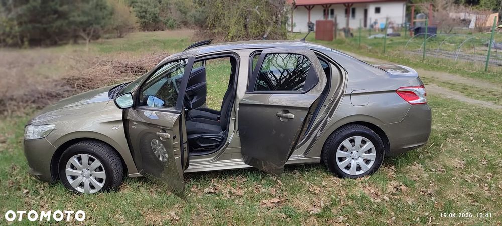 Peugeot 301 1.2 Pure Tech Access - 3