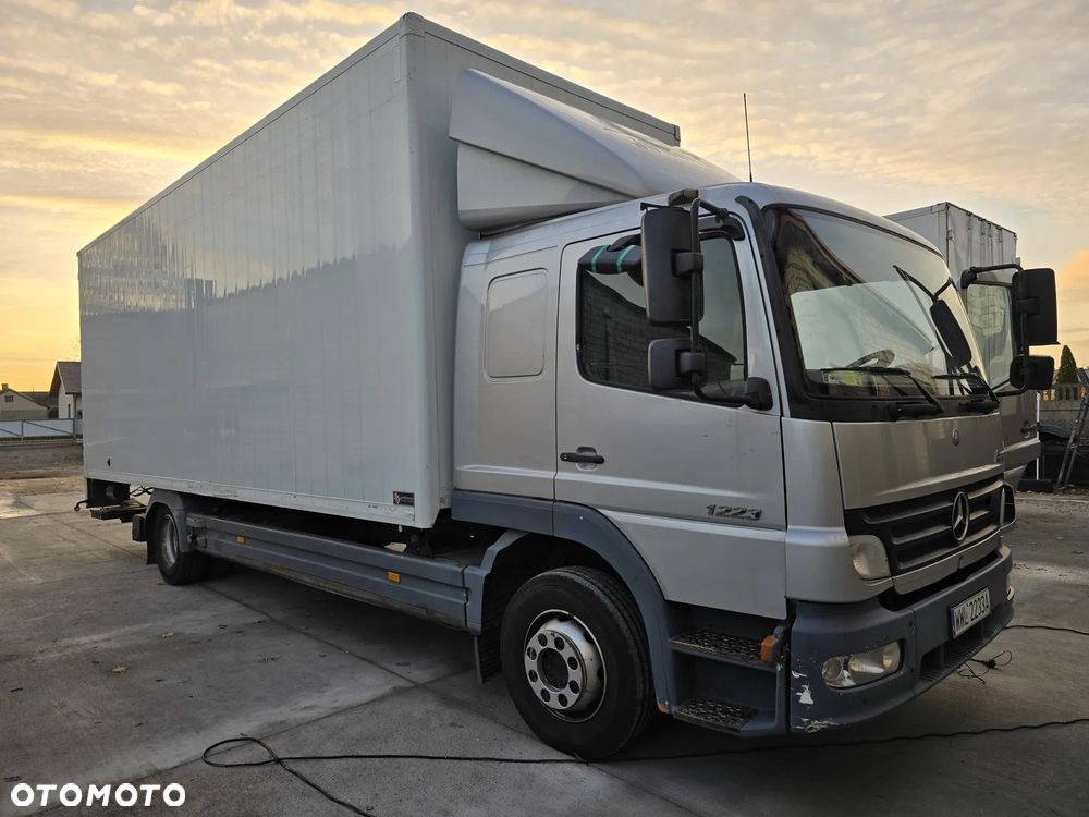 Mercedes-Benz Atego - 1