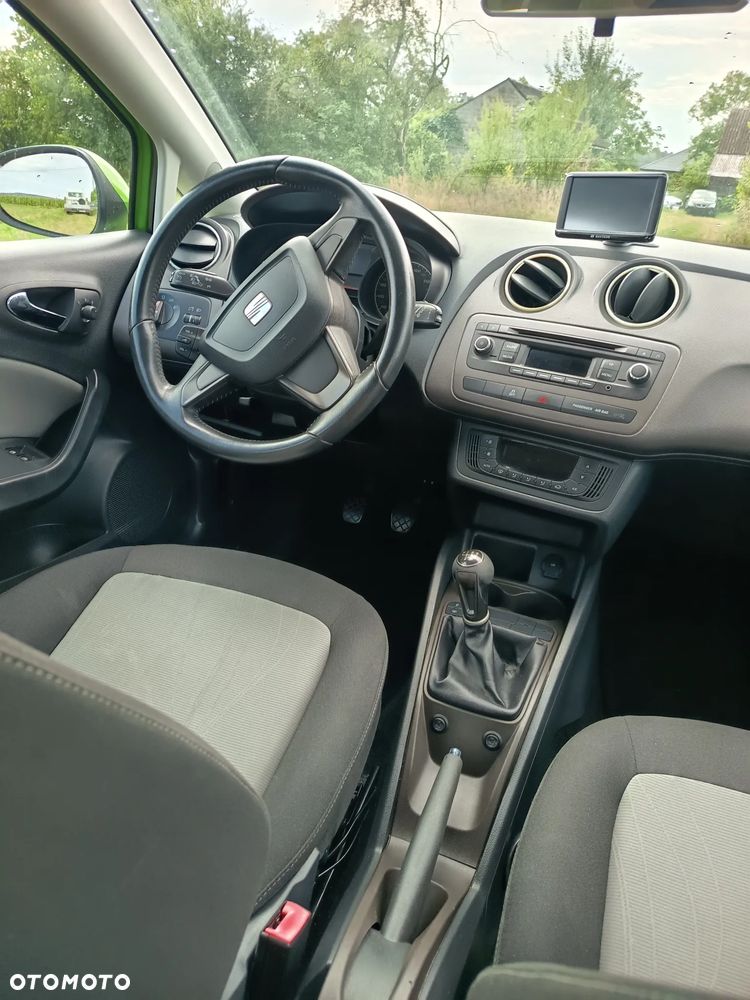 Seat Ibiza 1.4 16V Reference - 38