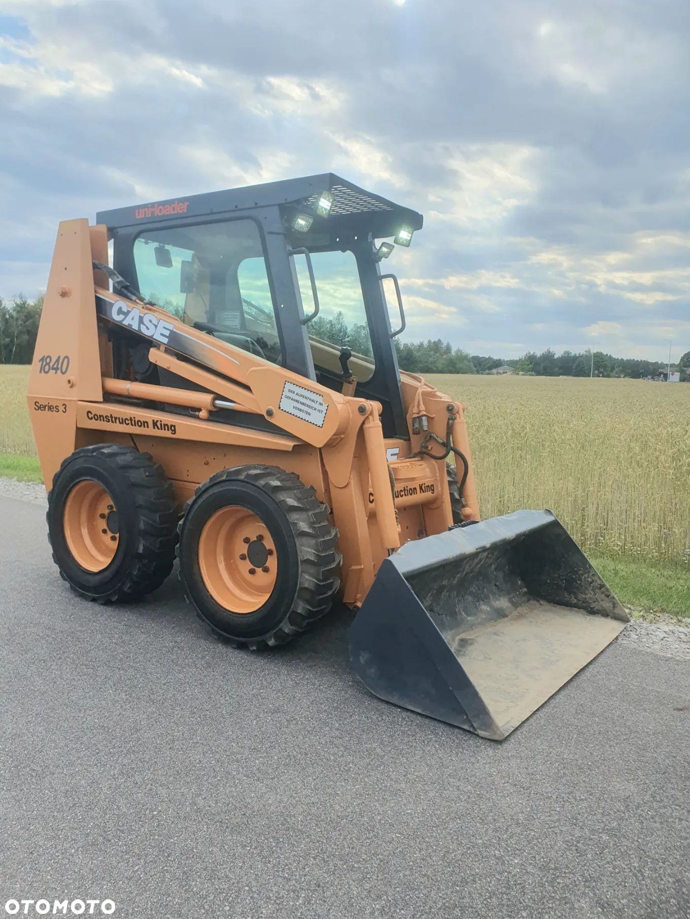 Case 1840 series 3 Bobcat Caterpillar - 1