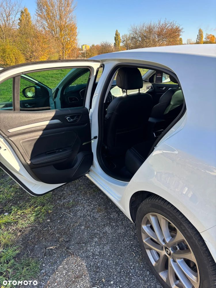 Renault Megane 1.3 TCe FAP R.S Line EDC - 11