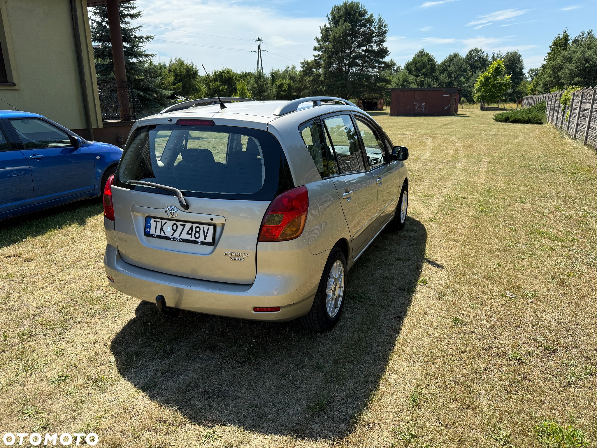 Toyota Corolla Verso - 3