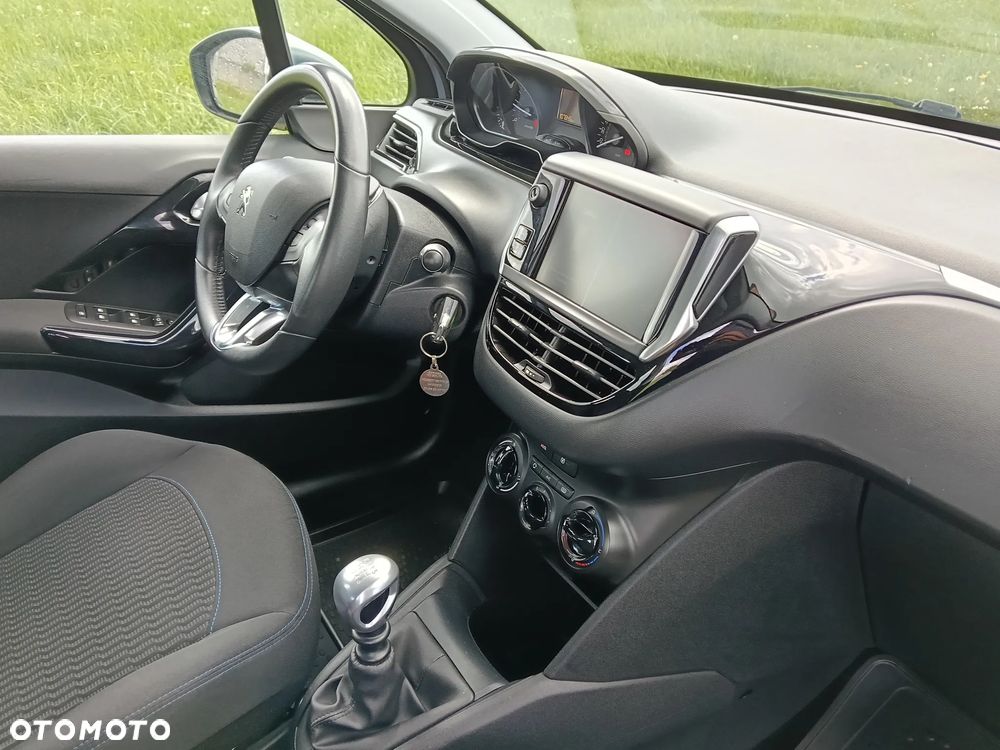 Peugeot 208 Blue-HDi 100 Stop&Start Active - 13
