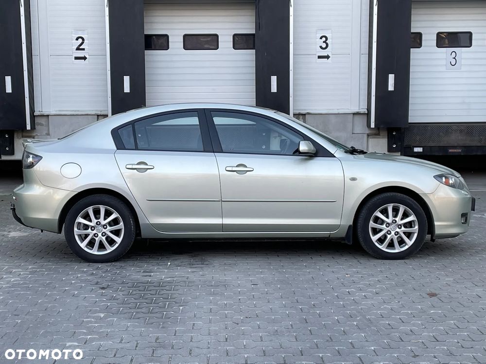 Mazda 3 1.6 MZR Edition - 11