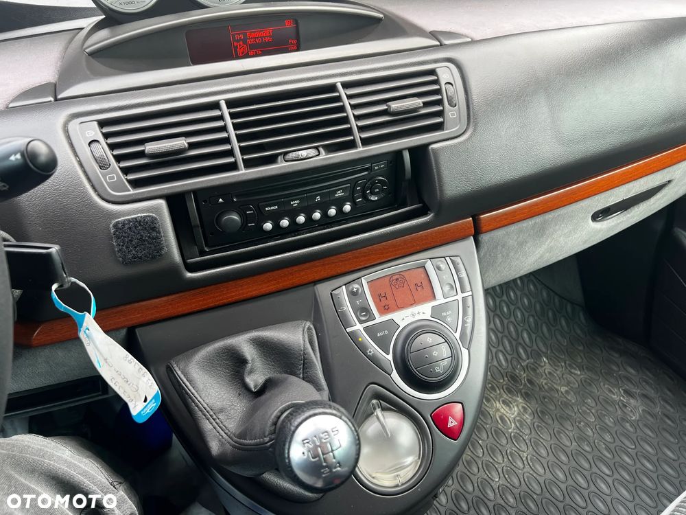 Citroën C8 - 8